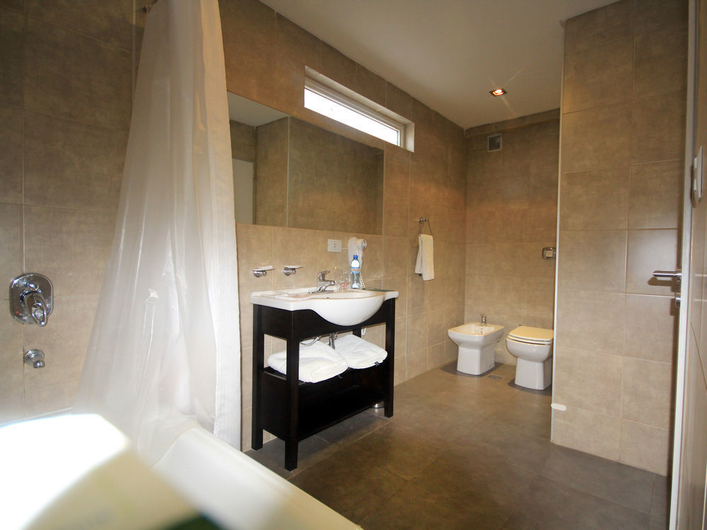 Hotel Neu 354 Neuquén Екстериор снимка